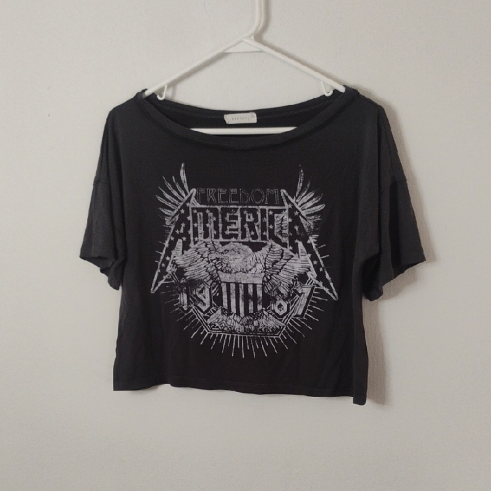 Beverly Freedom America Graphic Gray Crop Top Women's Small